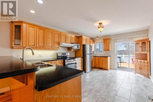 127 Hemlock Crescent, Cornwall, ON - Indoor Photo Showing Kitchen With Double Sink