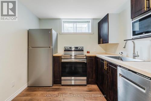 127 Hemlock Crescent, Cornwall, ON - Indoor Photo Showing Kitchen