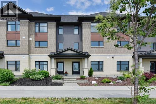 520 SILVERTIP LANE  Ottawa, ON K2T 0H7