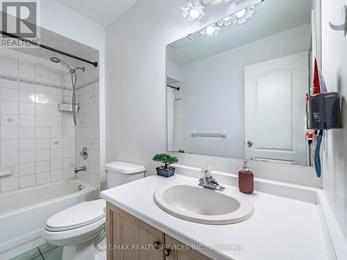 136 - 1995 Royal Road, Pickering, ON - Indoor Photo Showing Bathroom