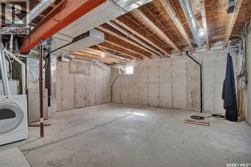 B 620 7Th Street E, Saskatoon, SK - Indoor Photo Showing Basement