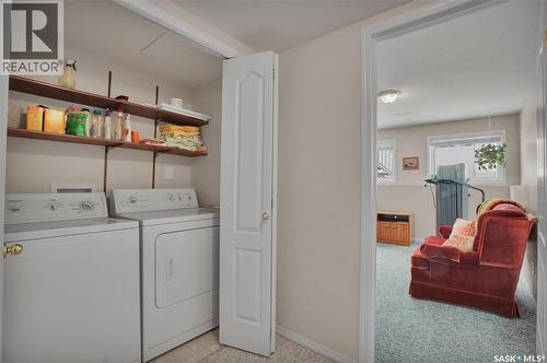 109 810 Mendel Crescent, Saskatoon, SK - Indoor Photo Showing Laundry Room