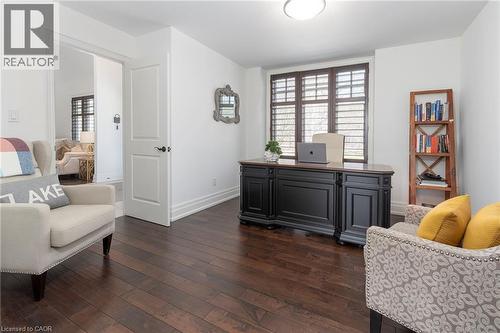 400 Hamilton Drive, Ancaster, ON - Indoor