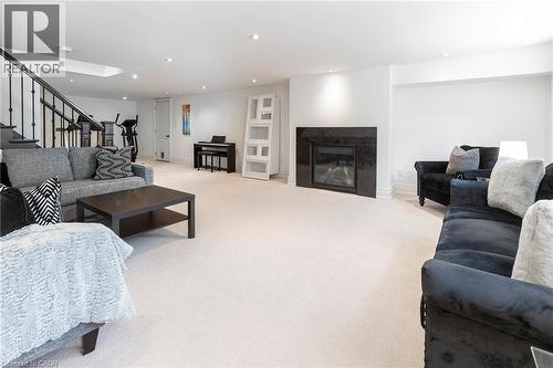 400 Hamilton Drive, Ancaster, ON - Indoor Photo Showing Living Room With Fireplace
