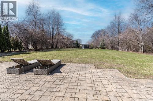 400 Hamilton Drive, Ancaster, ON - Outdoor