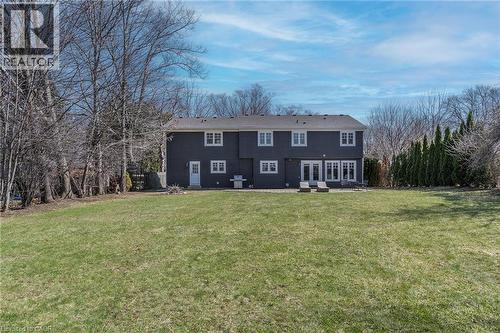 400 Hamilton Drive, Ancaster, ON - Outdoor