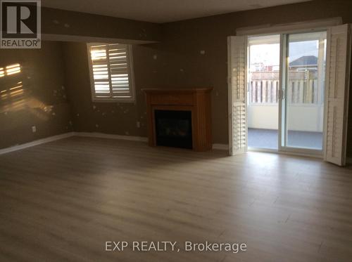 431 LAUSANNE CRESCENT  Waterloo, ON N2T 2X6