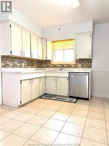 198 Superior Unit# Main, Lasalle, ON - Indoor Photo Showing Kitchen