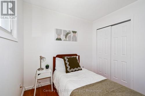 22 Dickson Road, Collingwood, ON - Indoor Photo Showing Bedroom