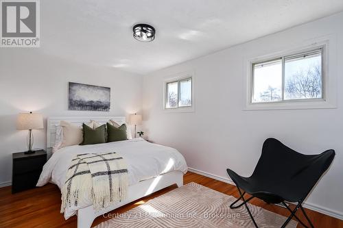 22 Dickson Road, Collingwood, ON - Indoor Photo Showing Bedroom