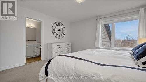 862 Chipping Circle, Ottawa, ON - Indoor Photo Showing Bedroom