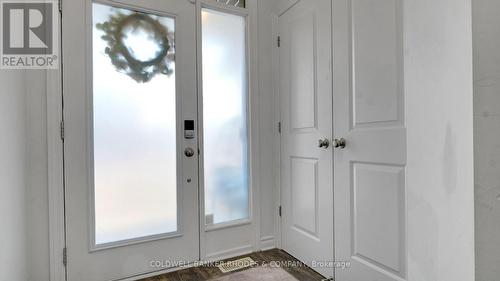862 Chipping Circle, Ottawa, ON - Indoor Photo Showing Other Room