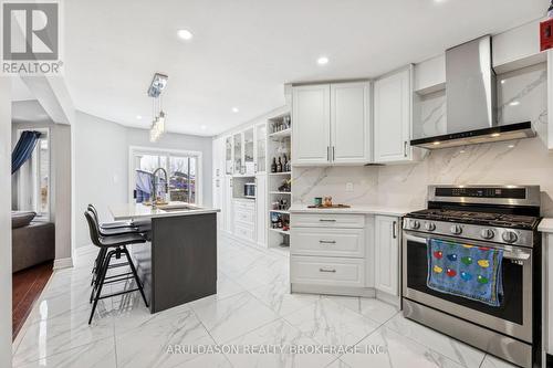3 Booth Crescent, Ajax, ON - Indoor Photo Showing Kitchen With Upgraded Kitchen