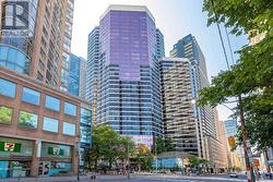2012 - 1001 BAY STREET Toronto, ON M5S 3A6
