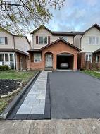 UPPER- 852 THISTLE DOWN COURT Mississauga, ON L5C 3K6