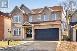 10 TIERNEY DRIVE Ottawa, ON K2J 4W2