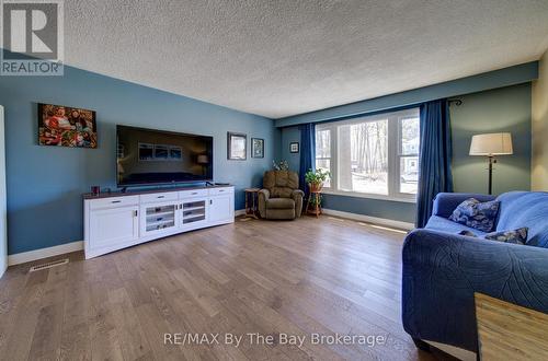 9 Frederick Drive, Wasaga Beach, ON 