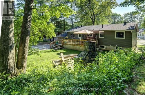 9 Frederick Drive, Wasaga Beach, ON 