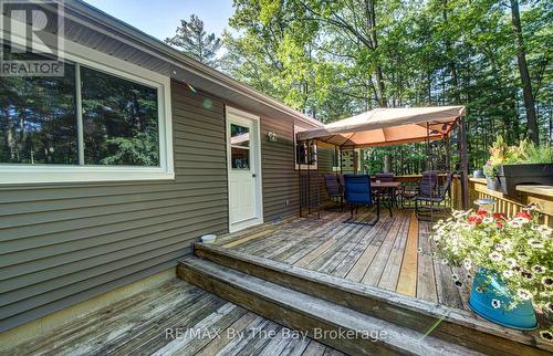 9 Frederick Drive, Wasaga Beach, ON 