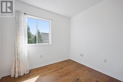 5147 Ravine Crescent, Burlington, ON - Indoor Photo Showing Other Room