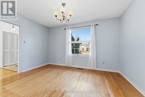 1842 Playfair Drive, Ottawa, ON - Indoor Photo Showing Other Room