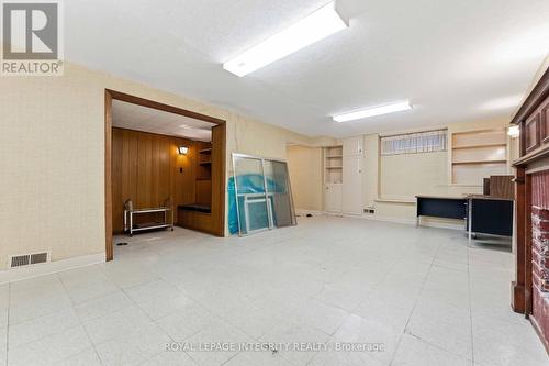 1842 Playfair Drive, Ottawa, ON - Indoor