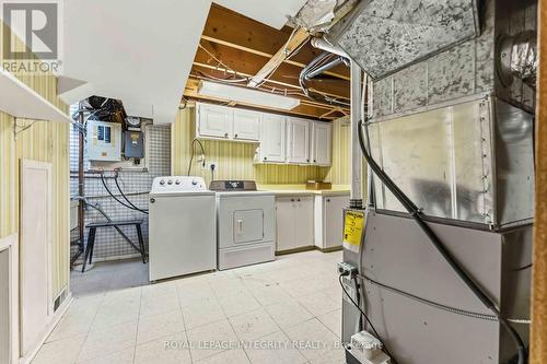 1842 Playfair Drive, Ottawa, ON - Indoor Photo Showing Laundry Room