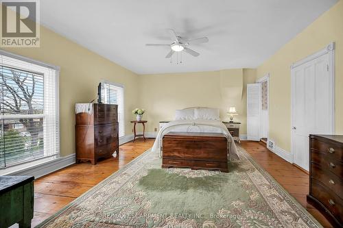 141 Mount Albion Road, Hamilton, ON - Indoor Photo Showing Bedroom