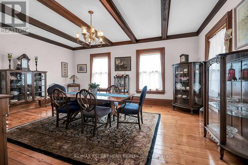 141 Mount Albion Road, Hamilton, ON - Indoor Photo Showing Dining Room
