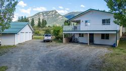 3998 AGATE BAY Road  Barriere, BC V0E 2E0