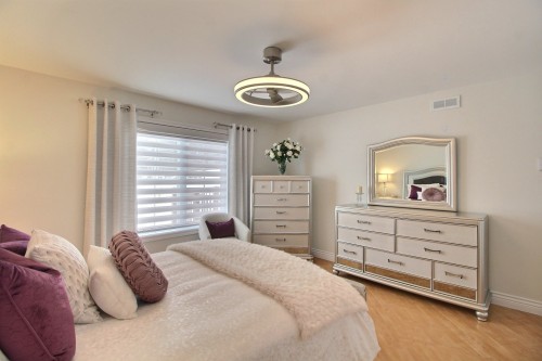 Chambre à coucher principale - 50 Ch. De Val-Du-Repos, Val-D'Or, QC - Indoor Photo Showing Bedroom