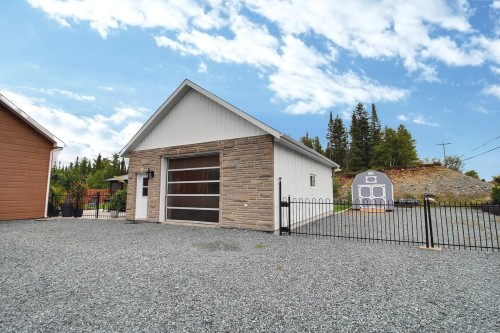 Garage - 50 Ch. De Val-Du-Repos, Val-D'Or, QC - Outdoor