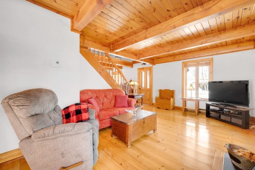 Salon - 1062 Rue De La Voie-Du-Bois, Prévost, QC - Indoor Photo Showing Living Room