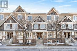 258 CHAPMAN MILLS DRIVE  Ottawa, ON K2J 0B9