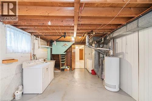 31 Adair Avenue, Hamilton, ON - Indoor Photo Showing Laundry Room
