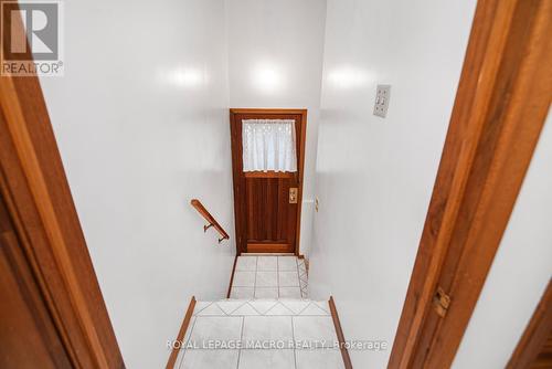 31 Adair Avenue N, Hamilton, ON - Indoor Photo Showing Other Room