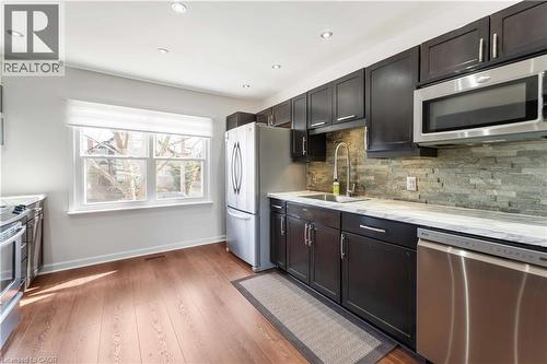 54 Weir Street S, Hamilton, ON - Indoor Photo Showing Kitchen With Upgraded Kitchen