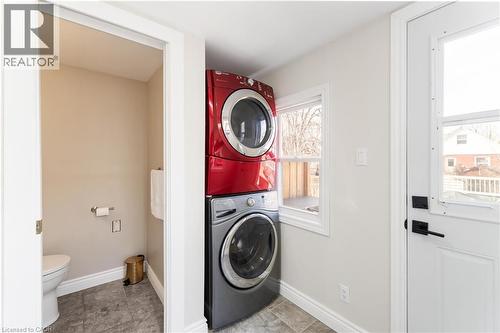 54 Weir Street S, Hamilton, ON - Indoor Photo Showing Laundry Room
