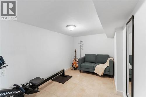 54 Weir Street S, Hamilton, ON - Indoor