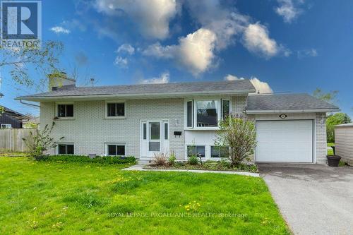 4 O'NEIL CRESCENT  Quinte West (Trenton Ward), ON K8V 5Y6