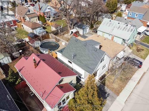 54 Weir Street S, Hamilton, ON - Outdoor