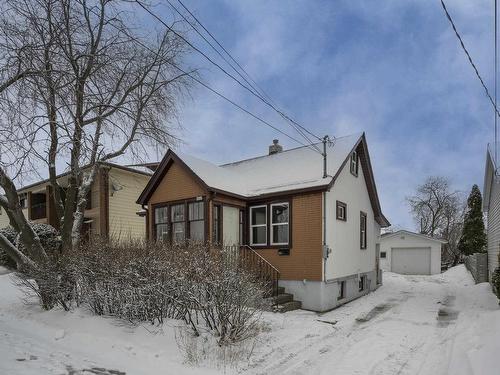 110 Northern Avenue  Thunder Bay, ON P7C 2V5