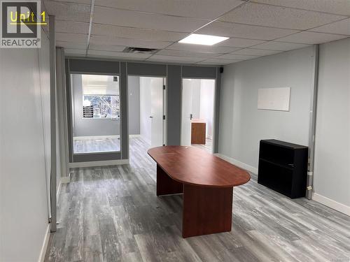 37 Commercial St - Photo 3