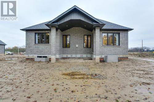 114 Beech Boulevard, Tillsonburg, ON - Outdoor