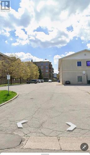 418 Plains Road E, Burlington, ON 