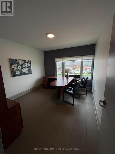 418 Plains Road E, Burlington, ON 