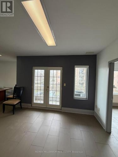 418 Plains Road E, Burlington, ON 