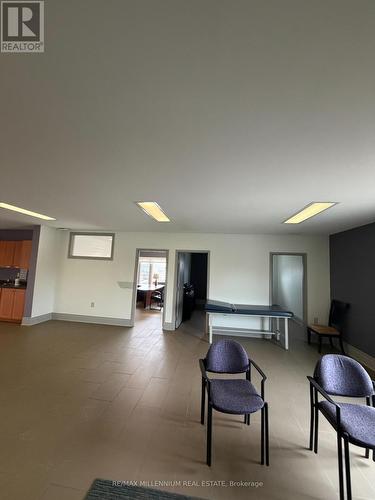 418 Plains Road E, Burlington, ON 