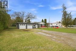 Large property surrounding this home - 