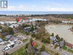 Center of Port franks - minutes from boat launch - 